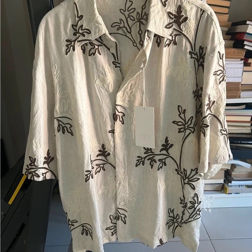 Zara Cream Short-Sleeve Button-Down with Brown Leaf Embroidery